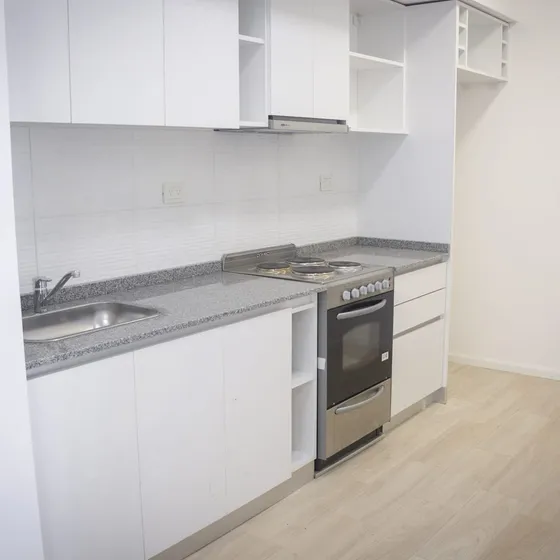 Mesada De Cocina Granito Nacional 1.60 X 60 Jnmarmolería
