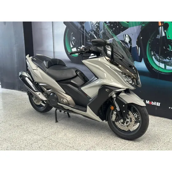 Kymco Ak 550 Super Touring