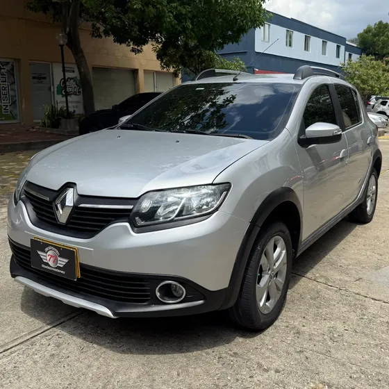 Renault Stepway 2019 1.6 Dynamique / Intens Mecánica