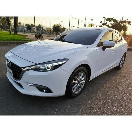Mazda 3 2.0 Touring
