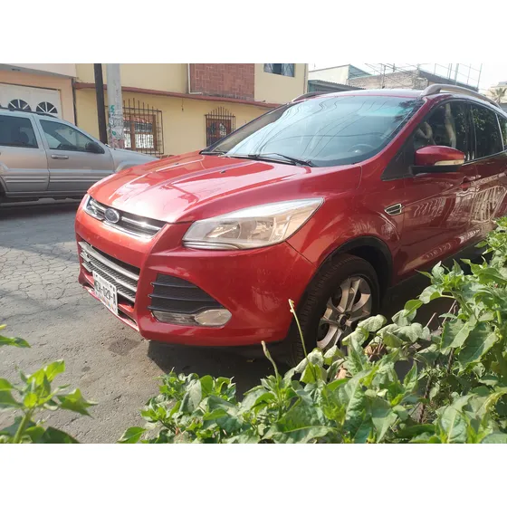 Ford Escape 2.0 Titanium Ecoboos Mt
