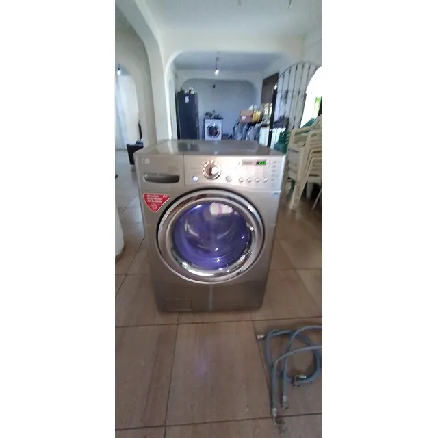 Lavadora Secadora LG 20 Kg.