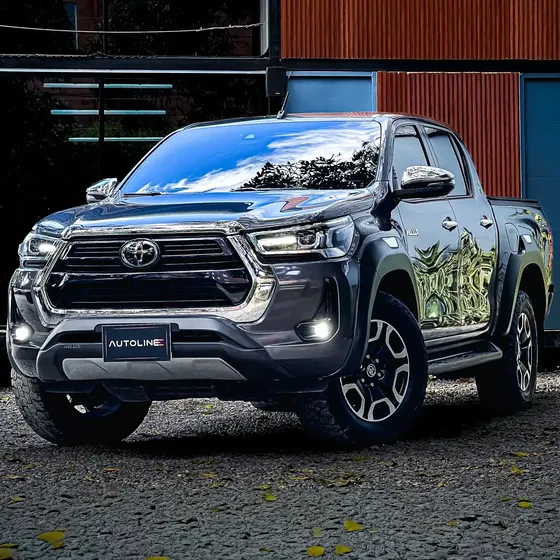 Toyota Hilux 2022 2.8 Srx