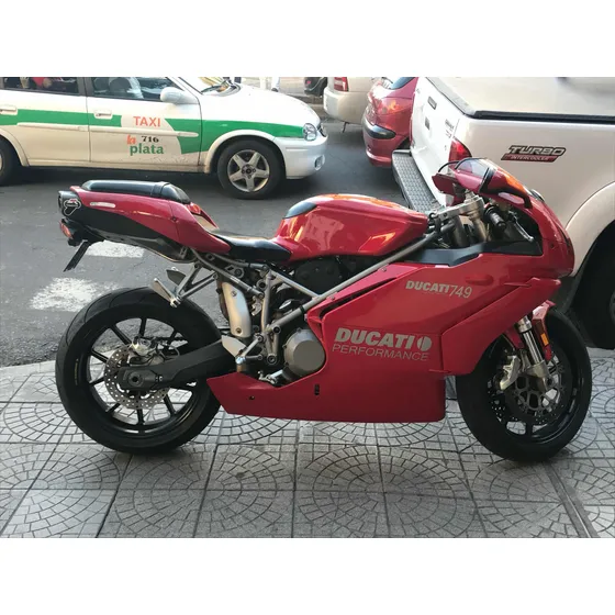 Ducati 749 S