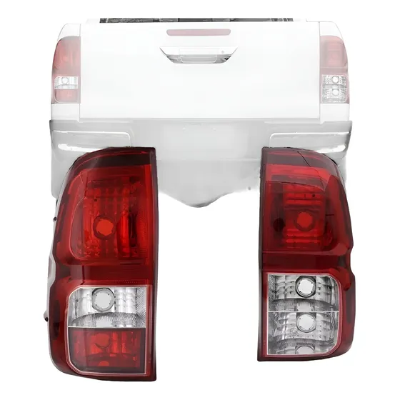 Faro Toyota Hilux Trasero 2016 2017 2018 2019 Orig T / Koito