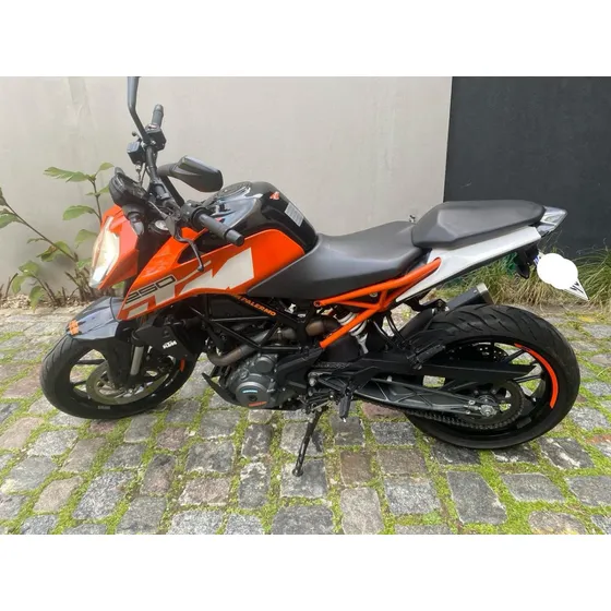 Ktm 250  Duke