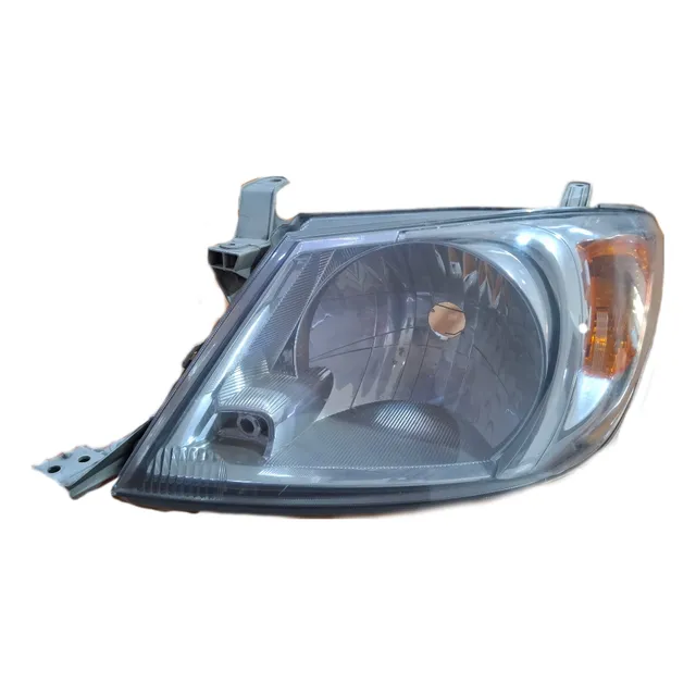 Faro Izquierdo Hilux 2006-2008 Cocuyo Amarillo Toyota