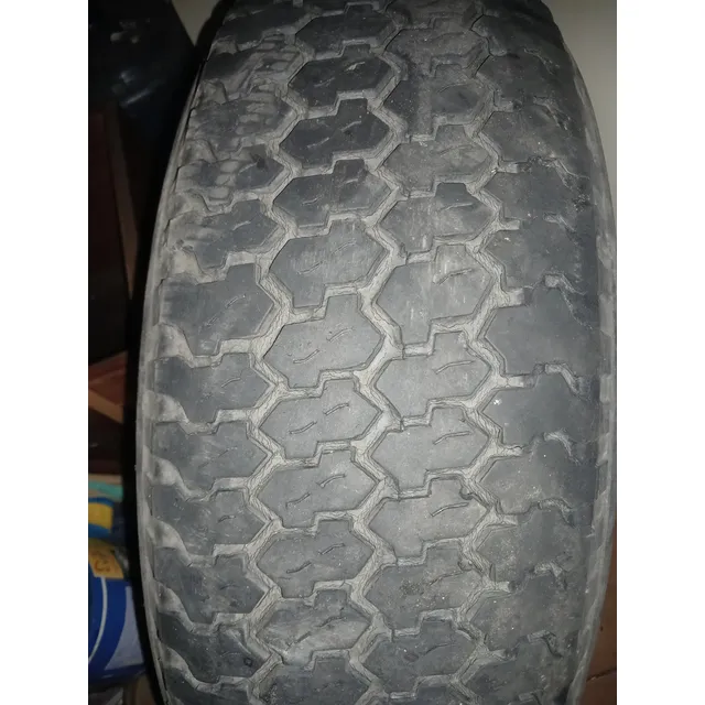 Caucho 235 75 R15