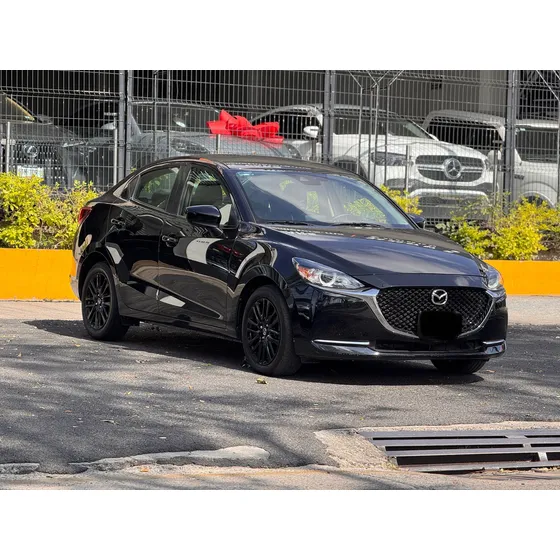 Mazda Mazda 2 Carbón Edition