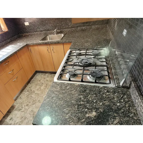 Granito Nacional, Importado Para Tope De Cocina