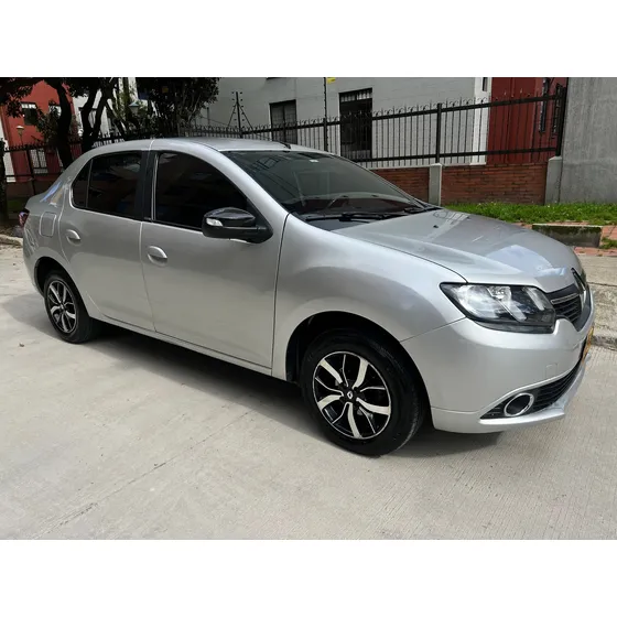 Renault Logan Exclusive