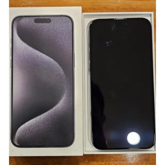 Apple Iphone 15 Pro Max (512 Gb) - Titanio Negro Excelente Negro