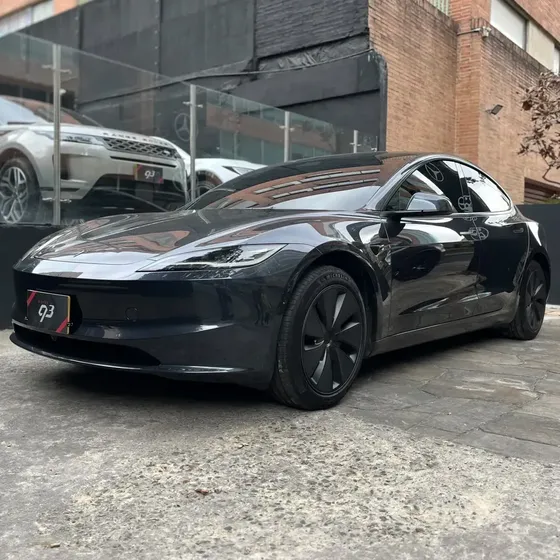 Tesla Model 3 2026 0.0 Rwd