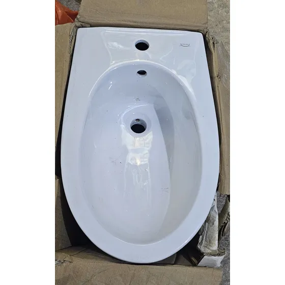 Bidet Blanco Marca Venezia.