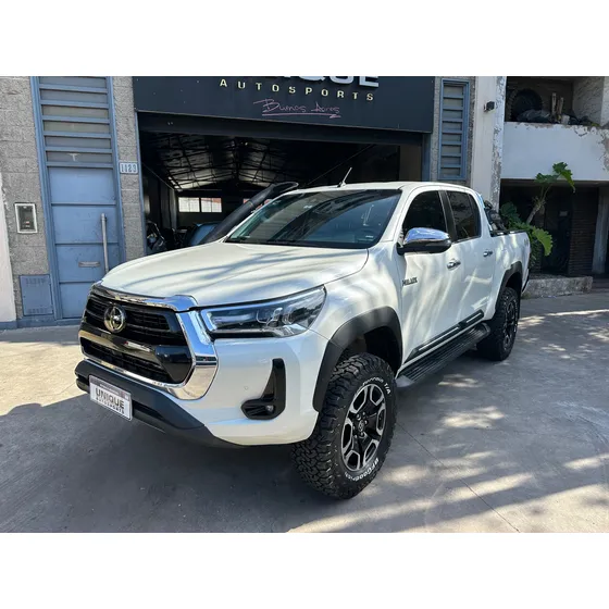 Toyota Hilux Pick-up 2.8 Cd Srx 177cv 4x4 At