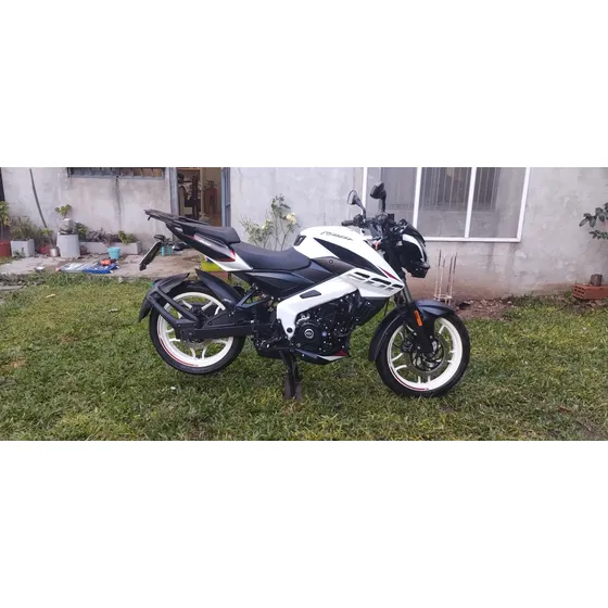 Rouser Ns 200 2023