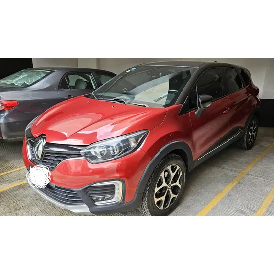 Renault Captur 2.0 Iconic At