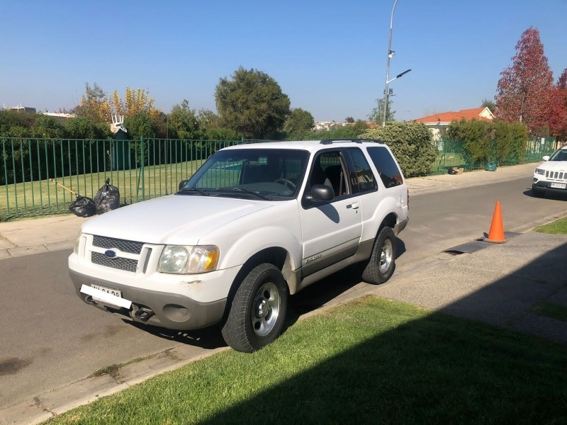 Ford Explorer Sport 4x4