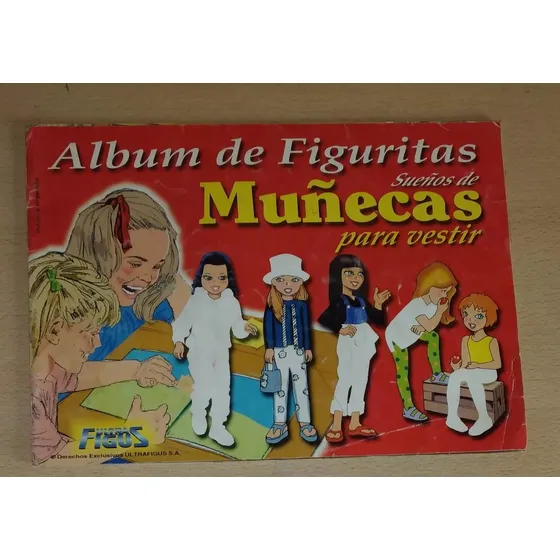 Álbum De Figuritas Muñecas Para Vestir Tiene 172 Figuritas