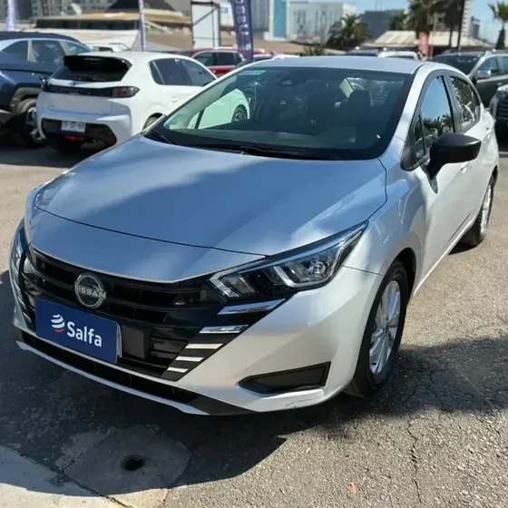 Nissan Versa 2025