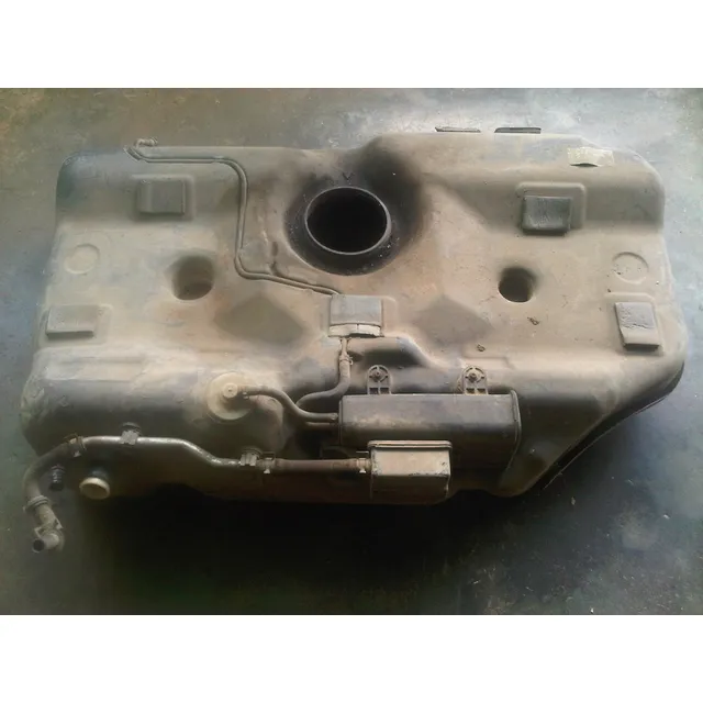 Tanque De Gasolina De Kia Cerato Elantra Y Otros