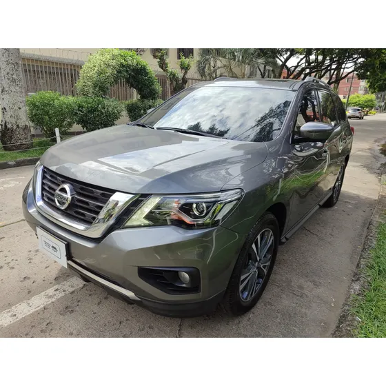 Nissan Pathfinder 3.5 R52 Exclusive
