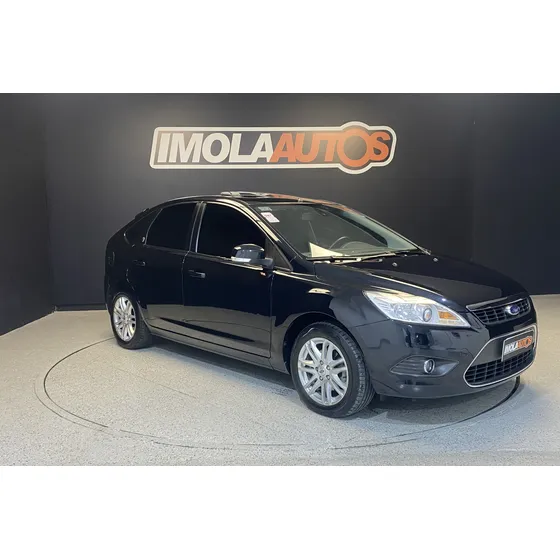 Ford Focus 2.0 Ghia 5p Mt
