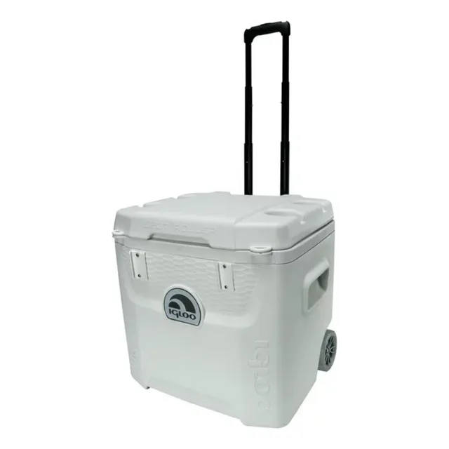 Cava Igloo 52 Qt 5-day Marine Portavasos Y Ruedas Lanchas