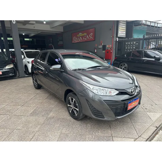 Toyota Yaris 1.3 16v Xl Live