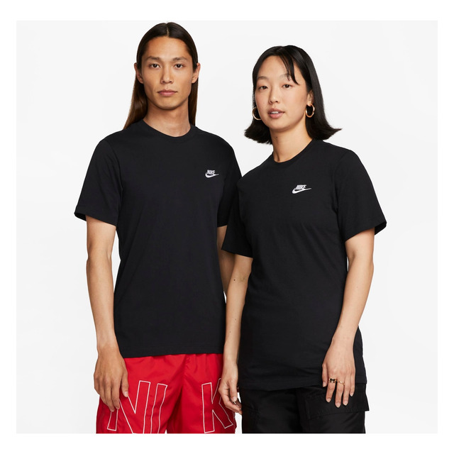 Camiseta Nike Sportswear Club Masculina