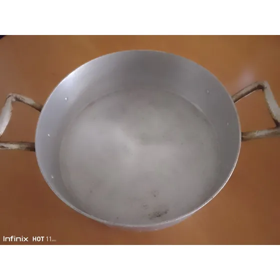 Olla Para Guisar Mediana.