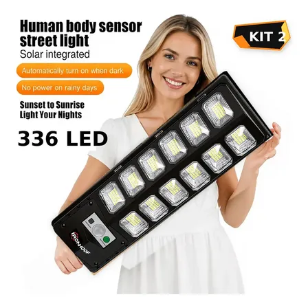 KIT 2 Luminaria Solar Externa Potente Com Sensor Refletor Solar 2000w