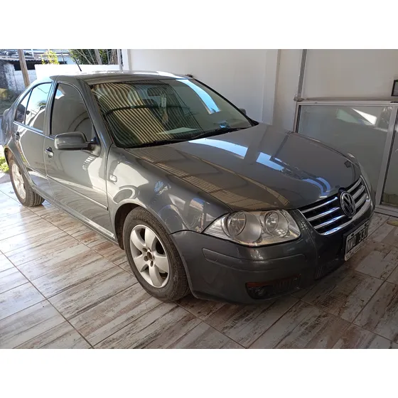 Volkswagen Bora 2.0 Trendline 115cv Tiptronic