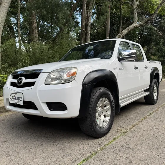 Mazda Bt-50 Diesel 4x4 Mt 2.5 2014 2.5 Diésel 4x4 Mt