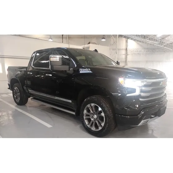 Chevrolet Silverado 5.3 V8 High Country