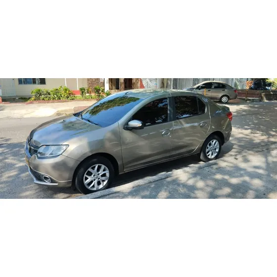 Renault Logan 1.6 Dynamique