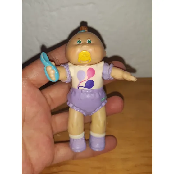 Muñeco Bebé Con Chupón Cabbage Patch 