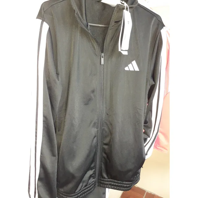 Conjunto Deportivo Negro Con Franja Rosada Para Mujer Tm