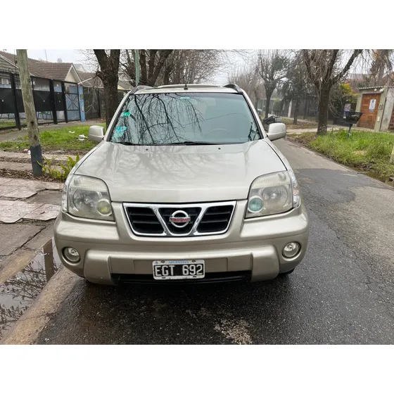 Nissan X-trail 2.5 4x4