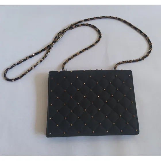 Cartera De Mano Para Fiesta O Salidas, Negra, Usada