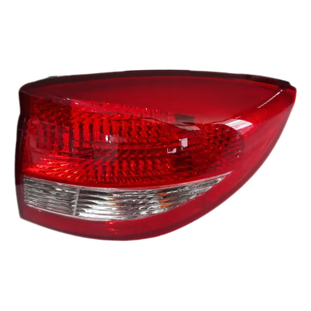 Stop Trasero Derecho Kia Rio (08-2014)