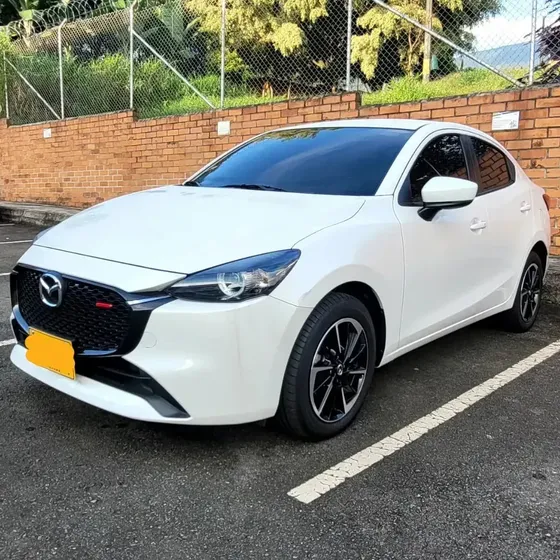 Mazda 2 2025 1.5 Grand Touring Sedan