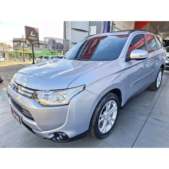 Mitsubishi Outlander 2.0 5p
