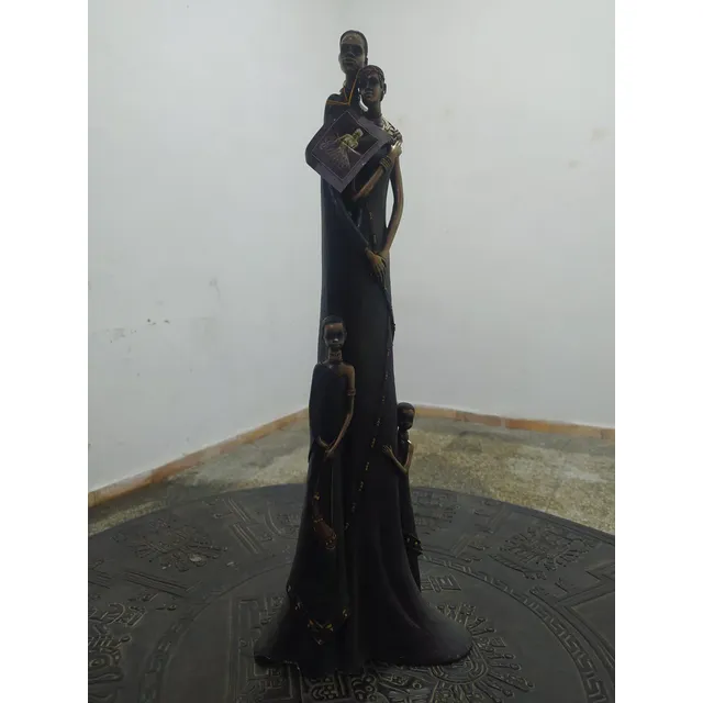 Escultura En Madera  Familia Africana  Excelente Condiciones