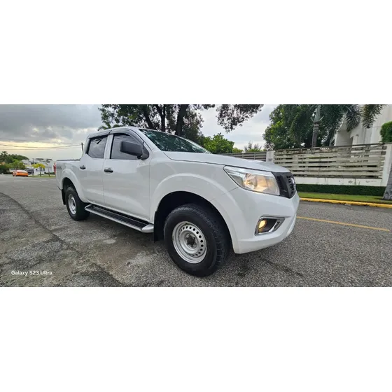Nissan Np300 4x4 Mecánica Japonés