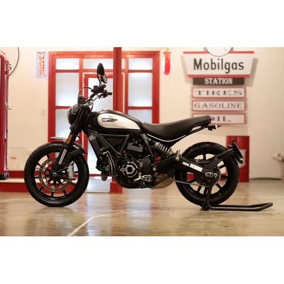 Ducati Scrambler 800