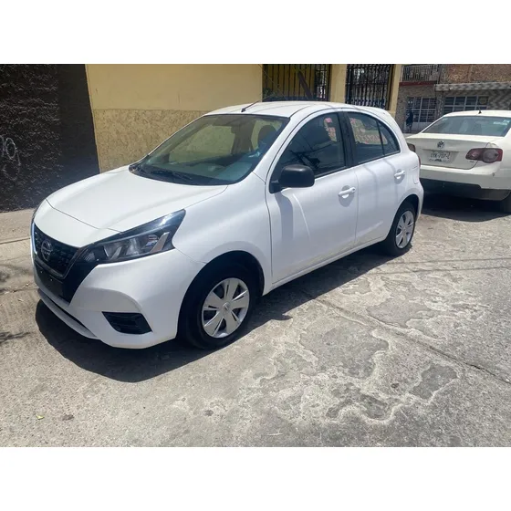 Nissan March 1.6 Sense At