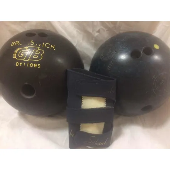 Pelotas Bowling Usadas. Buenas Condiciones 