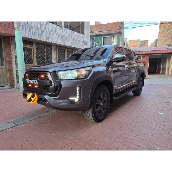Toyota Hilux 2.4l