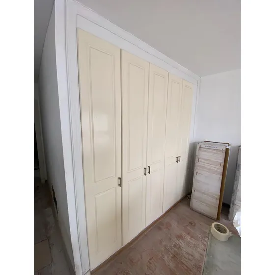 Placard De Empotrar 4 Puertas 1,85 X 2,00 Metros Beige